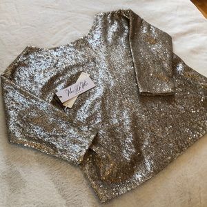Gold sequin VandeVort shirt, size XS, brand new!!